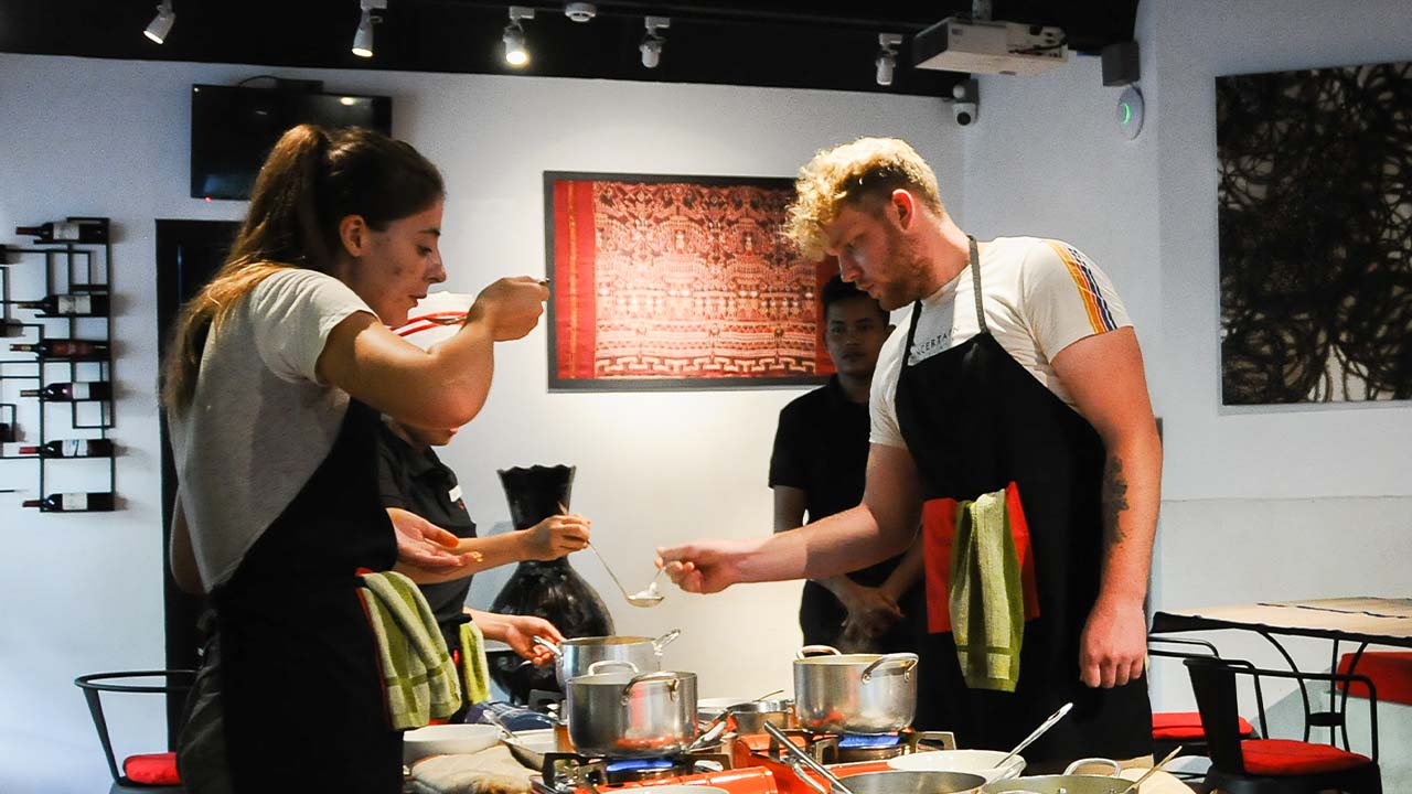 Cooking class in Phnom Penh Cambodia